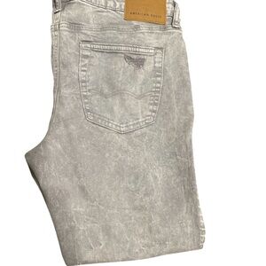 American Eagle Men’s Air Flex Gray Blue Jeans Size 34 X 32. Trending distressed